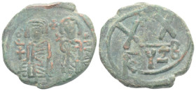 ½ Follis Æ
1/2 Follis AE
Phocas (602–610), Cyzicus, Phocas and Leontia
24 mm, 5,80 g
Sear 667