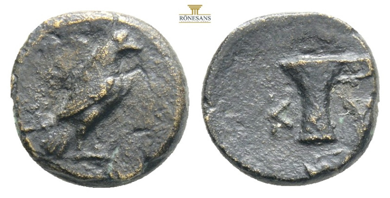 Aeolis, Kyme, AE, Circa 350-250 BC, magistrate.
Obv: [ΑΝ]ΤΙΚΡΑΤ[ΗΣ], Eagle stand...