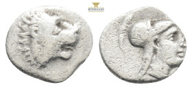 Pamphylia, Side AR Obol 4th century BC.
Obv: Roaring head of lion right
Rev: Helmeted head of Athena right within incuse.
Ref: SNG France 731-8. 0,73g...