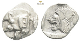 Greek MYSIA, Kyzikos (Circa 450-400 BC) AR obol 
Obv: Forepart of boar left; to right, tunny upward.
Rev: Head of roaring lion left; 0,81g 11,3mm