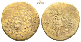 PONTOS.Amisos.(Circa 105-63 BC).Ae.

Obv : Aegis with Gorgon's head at center.

Rev : AΜΙΣΟΥ.
Nike advancing right, holding wreath and palm branch, be...