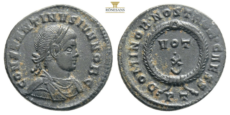 Constantinus II. (337 - 340 n. Chr.).
Follis. 320 - 321 n. Chr. Ticinum.
Vs: CON...