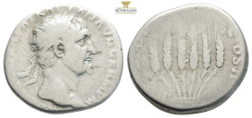 IMP CAES NERVA TRAIAN AVG GERM P M Laureate head of Trajan to right.
Rev. TR POT COS II Bundle of six grain ears.
RIC 717. RPC III 1317. 10,08g 24,1mm