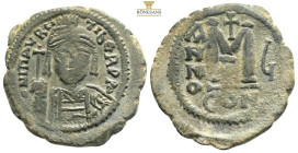 Maurice Tiberius AD 582-602. Constantinople
Follis Æ 11,10g 31,6mm