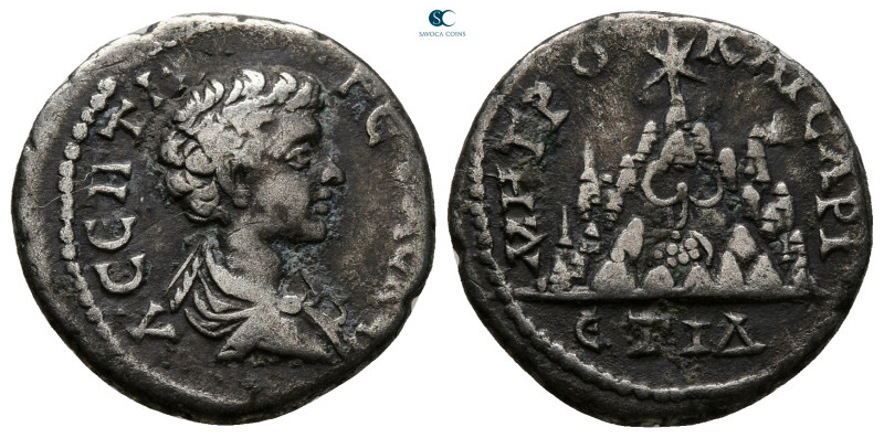 Cappadocia. Caesarea. Geta, as Caesar AD 197-209. 
Drachm AR

18 mm, 2,89 g
...