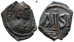 Justinian I AD 527-565. Thessalonica. 16 Nummi Æ