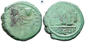 Phocas, with Leontia AD 602-610. Theoupolis (Antioch). Follis or 40 Nummi Æ
