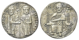 VENEZIA
Marino Morosini Doge XLIV, 1249-1253. 
Grosso.
Dr. M MAVROC - S M VENETI S. Marco stante verso d., porge il vessillo al Doge; sotto l’orifi...