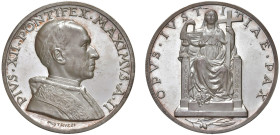 PIO XII (1939-1958) - Esortazione alla pace, anno II
Argento
Diam. 44 mm - Peso 37,86 gr.
Bartolotti E.940
FDC/FS