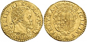 Monete di zecche italiane
Napoli 
(§)   II periodo: re di Spagna e di Napoli 1556-1598.  Scudo 1582,  AV 3,37 g.  PHILIPP REX ARA VTRI  Testa radiat...