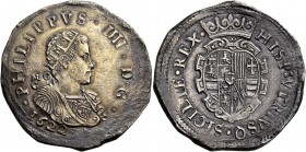 Monete di zecche italiane
Napoli 
(§)   Filippo IV di Spagna, 1621-1665.  Ducato 1622,  AR 29,83 g.  PHILIPPVS IIII DEI GRA  Busto giovanile radiato...