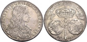 Monete di zecche italiane
Napoli 
II periodo: Carlo da solo, 1674-1700.  Ducato 1684,  AR 28,15 g.  CAROLVS II D G HISPANIAR Έ NEAP REX  Busto drapp...