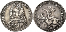 Monete di zecche italiane
Palermo 
Filippo V di Spagna, 1700-1707.  Da 4 tarì o medaglia 1701,  AR 10,60 g.  PHILIPPVS V D G REX SICILIE  Busto cora...