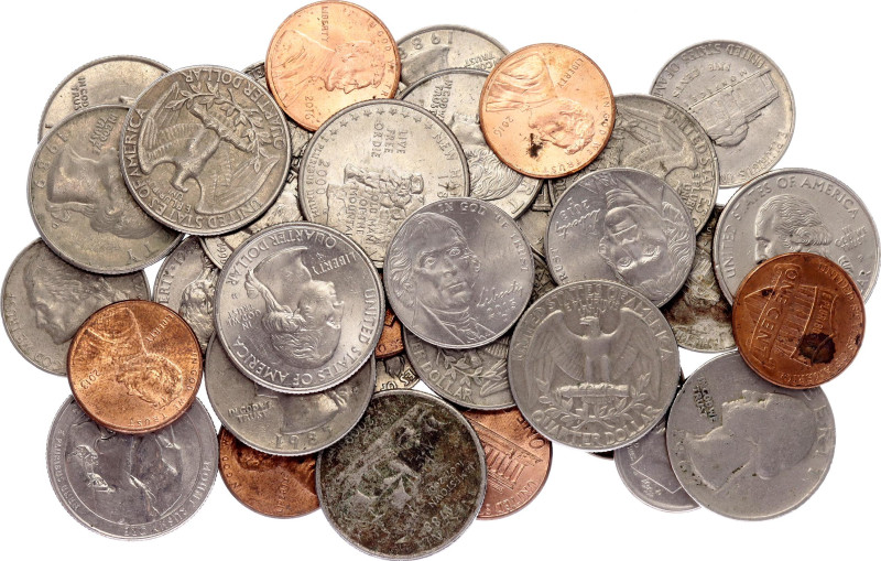 United States Lot of 38 Coins 1967 - 2017

Various Motives, Dates & Denominati...