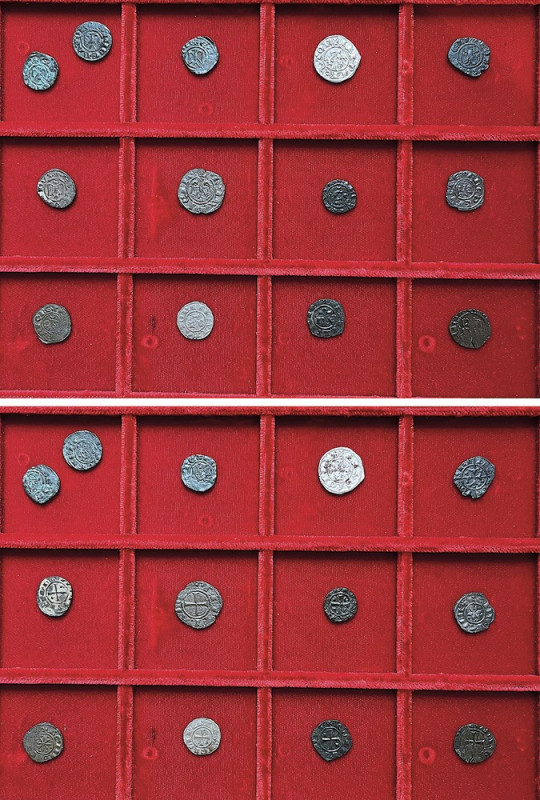 BRINDISI E MESSINA. Lotto di tredici monete.

Monetazione mista dal XII al XII...