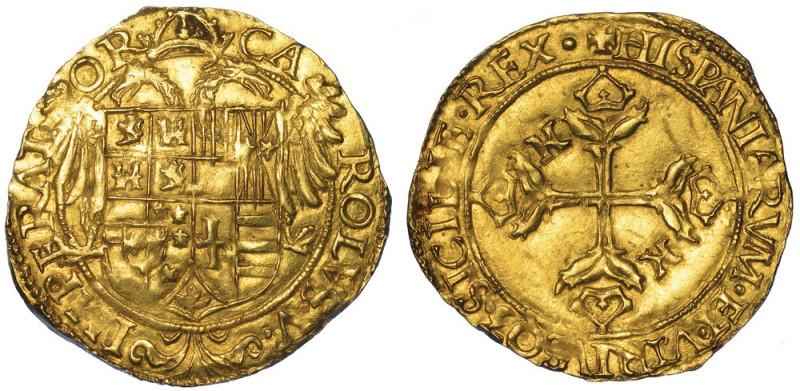 NAPOLI. CARLO V D'ASBURGO, 1516-1556., Scudo d'oro.

Stemma sovrapposto all'aq...
