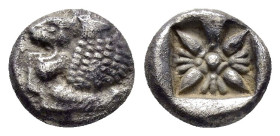 IONIA. Miletos.(Late 6th-early 5th centuries BC).Obol.

Obv : Head of lion left.

Rev : Stellate pattern within incuse square.
SNG Kayhan I 476-482.

...
