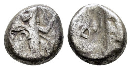 ACHAEMENID KINGS of PERSIA.Time of Darios I to Xerxes II.(485-420 BC).Sardes.Siglos.

Obv : Persian king in kneeling-running stance right, holding spe...