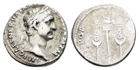 TRAJAN (98-117).Uncertain mint in Asia Minor.Cistophorus.

Obv : IMP CAES NERVA TRAIAN AVG GERM P M TR P P P.
Laureate head right.

Rev : TR POT COS I...