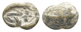 ANONYMOUS LEAD SEAL.(1st-3rd Centuries).Pb.

Condition : Good very fine.

Weight : 5.43 gr
Diameter : 18 mm