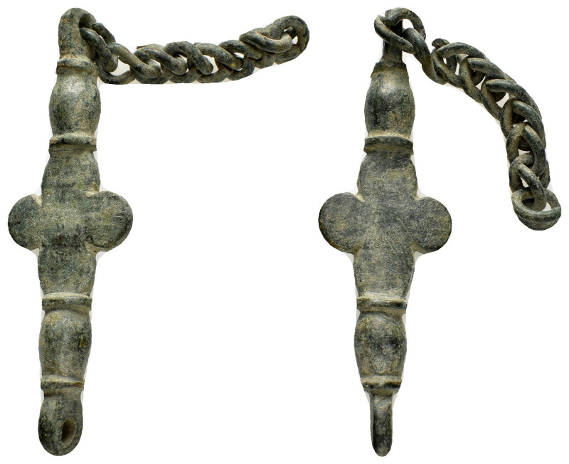 BYZANTINE EMPIRE.Bronze Cross.(8th-10th century).Ae.

Condition : Good very fine...