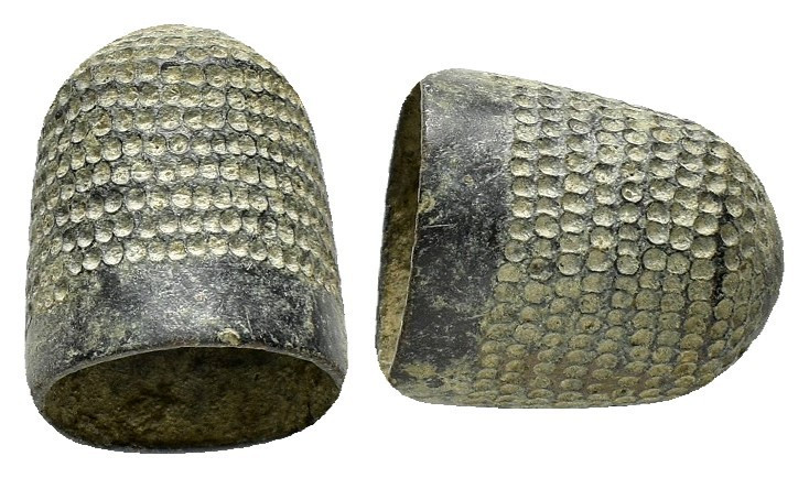 ANCIENT BYZANTINE THIMBLE.(9th-110th century).Ae.

Condition : Good very fine.

...
