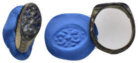 ANCIENT BYZANTINE BRONZE RING.(3rd–4th centuries).Ae.

Condition : Good very fine.

Weight : 3.36 gr
Diameter : 20 mm