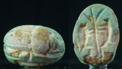 Egypte - Basse époque - Scarabée en fritte (Singes et arbre de vie) - 633-332 av. J.-C. (26ème-30ème dynastie)