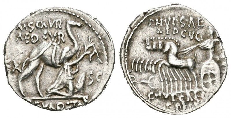 Aemilia. Denario. 58 a.C. Roma. (Ffc-124). (Craw-422/16). Rev.: Júpiter en cuadr...