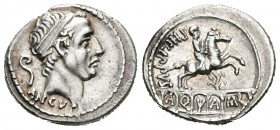 Marcia. Denario. 56 a.C. Roma. (Ffc-894). (Craw-425/1). (Cal-962). Anv.: Cabeza diademada de Ancus Marcius a derecha, detrás lítuo y debajo ANCVS. Rev...