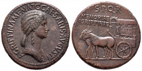 Agripina. Sestercio. 14-37 d.C. Roma. (Ric-55). (Ch-1). Anv.: AGRIPPINA  MF MAT C CAESARIS AVGVSTI. Busto de Agripina a derecha. Rev.: SPQR MEMORIAE A...