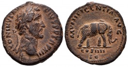 Antonino Pío. As. 148-49 d.C. Roma. (Spink-4308). (Ric-862a). Rev.: Elefante andando a derecha con leyenda circular MVNIFICENTIA AVG y debajo COS IIII...