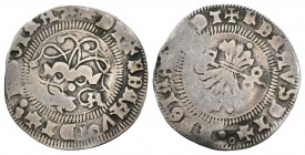 Fernando e Isabel (1474-1504). 1/2 real. Coruña. (Cal-432 variante). Anv.: Venera y A gótica. Rev.: Leyendas diferentes a las habituales. Ag. 1,44 g. ...