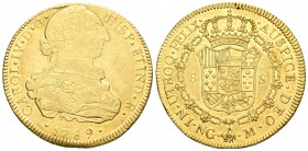 Carlos IV (1788-1808). 8 escudos. 1789. Guatemala. M. (Cal-1). (Cal onza-972). Au. 26,98 g. Busto de Carlos III y ordinal IV. Golpecito en el canto. U...