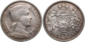 Latvia 5 Lati 1932
24.99g. XF+/AU.