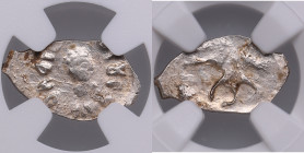 Russia, Moscow AR Denga - Ivan III (1462-1505) - NGC MS 61
Splendid luminous exemplar. Only three specimens certified finer by NGC. Obv. Head. / Rev. ...