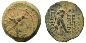SELEUKID KINGS of SYRIA. Antiochos VIII Epiphanes (Grypos), 121/0-97/6 BC. Ae (bronze, 5.80 g, 19 mm), Antioch on the Orontes. Diademed and radiate he...