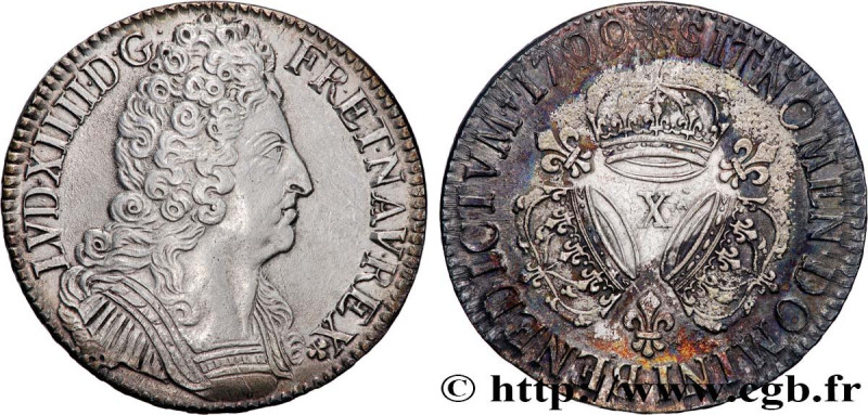 LOUIS XIV "THE SUN KING"
Type : Écu aux trois couronnes 
Date : 1709 
Mint name ...