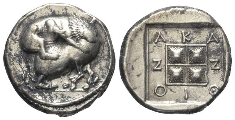 Makedonien. Akanthos.

 Tetradrachme (Silber). Ca. 430 - 390 v. Chr.
Vs: Löwe...