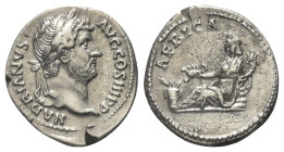 Hadrianus (117 - 138 n. Chr.).

 Denar (Silber). 136 n. Chr. Rom.
Vs: HADRIANVS AVG COS III P P. Kopf rechts.
Rs: AFRICA. Africa mit Elefantenskal...