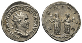 Traianus Decius (249 - 251 n. Chr.).

 Antoninian (Silber). 250 - 251 n. Chr. Rom.
Vs: IMP C M Q TRAIANVS DECIVS AVG. Büste mit Strahlenkrone, Palu...