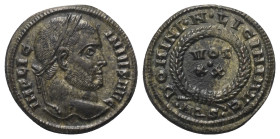 Licinius I. (308 - 324 n. Chr.).

 Follis (Bronze). 320 - 321 n. Chr. Aquileia.
Vs: IMP LIC - INIVS AVG. Büste mit Lorbeerkranz rechts.
Rs: DOMINI...