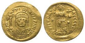 Iustinus II. (565 - 578 n. Chr.).

 Solidus (Gold). 565 - 578 n. Chr. Constantinopolis.
Vs: D N I - VSTI - NVS P P AVG. Büste mit Helm, Perldiadem,...