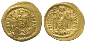 Mauricius Tiberius (582 - 602 n. Chr.).

 Solidus (Gold). 583 - 602 n. Chr. Constantinopolis.
Vs: DN mAURC - TIb PP AVC. Behelmte Büste des Kaisers...