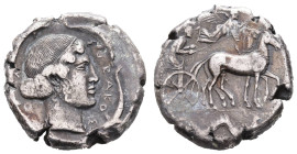 Antike Griechen
Sizilien Syrakus, Tetradrachme (17,08g), ca. 460-400 v. Chr. Av: Kopf der Arethusa nach rechts, darum vier Delphine. Rev: Quadriga na...
