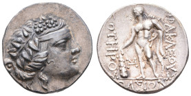 Antike Griechen
Thrakien Thasos, Tetradrachme (16,83g), ca. 2./1. Jhdt v. Chr. Av: Dyonisoskopf nach rechts. Rev: Heracles mit Löwenfell und Keule na...