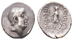 Antike Griechen
Kappadokien Drachme (3,88g), Ariobarzanes I. Philormaios, 96-63 v. Chr. Av: Kopf nach rechts. Rev: Stehende Athena nach links. Simone...