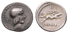 Antike Römer
Münzen Römische Republik L. Calpurnius Piso Frugi, Denar (3,88g), 90 v. Chr., Rom. Av: Apollokopf nach rechts, dahinter Stern. Rev: Reit...