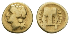 Antike Griechen
Sizilien Syrakus, 25 Litren (1,73g), 310-300 v. Chr., Agathokles. Av: Apollonkopf nach links. Rev: Kithara. SNG ANS 617, s.