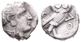 Antike Griechen
Attika Athen, Tetradrachme (16,97g), ca. 356 v. Chr. Av: Athenakopf mit attischem Helm nach rechts. Rev: Eule nach rechts, dahinter Ö...